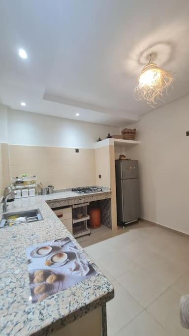 Tambarkiyt House - Aourir Apartment